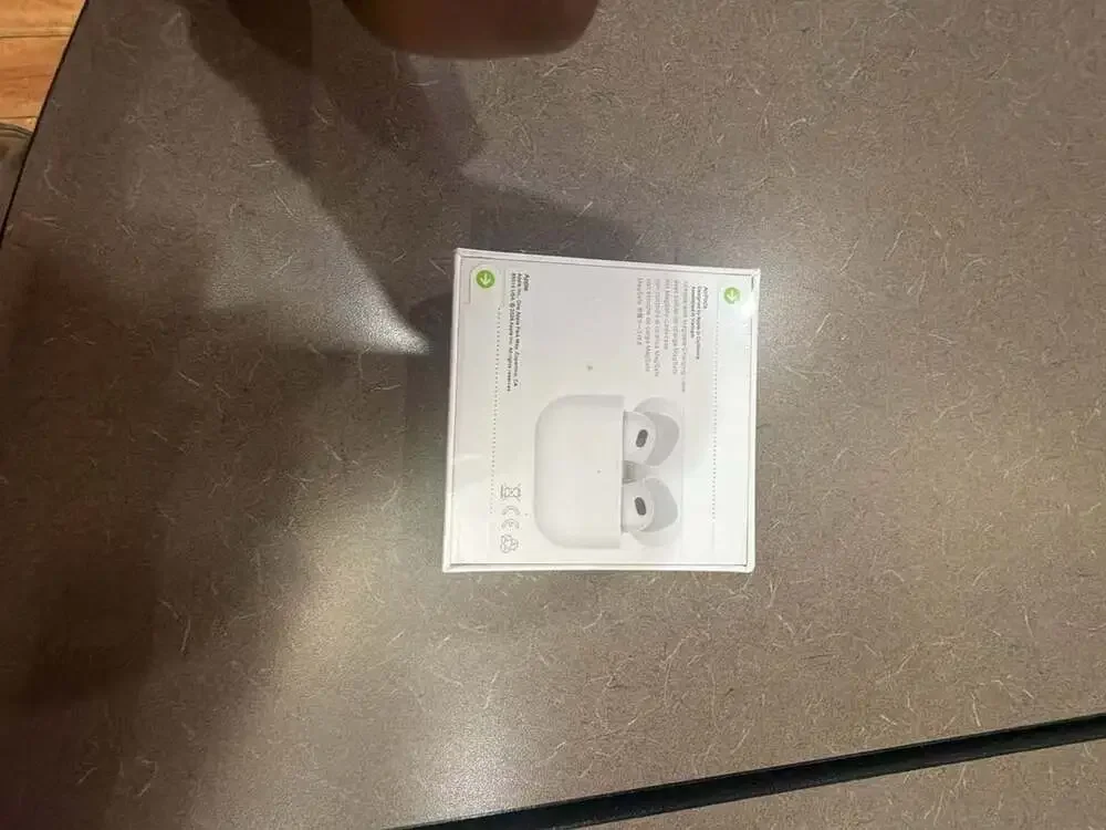 Apple AirPods (3rd Generation) with MagSafe Charging Case